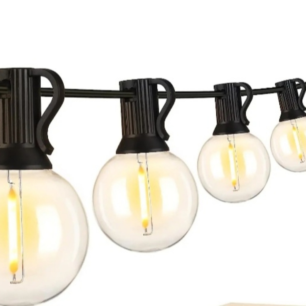 LED outdoor string lights